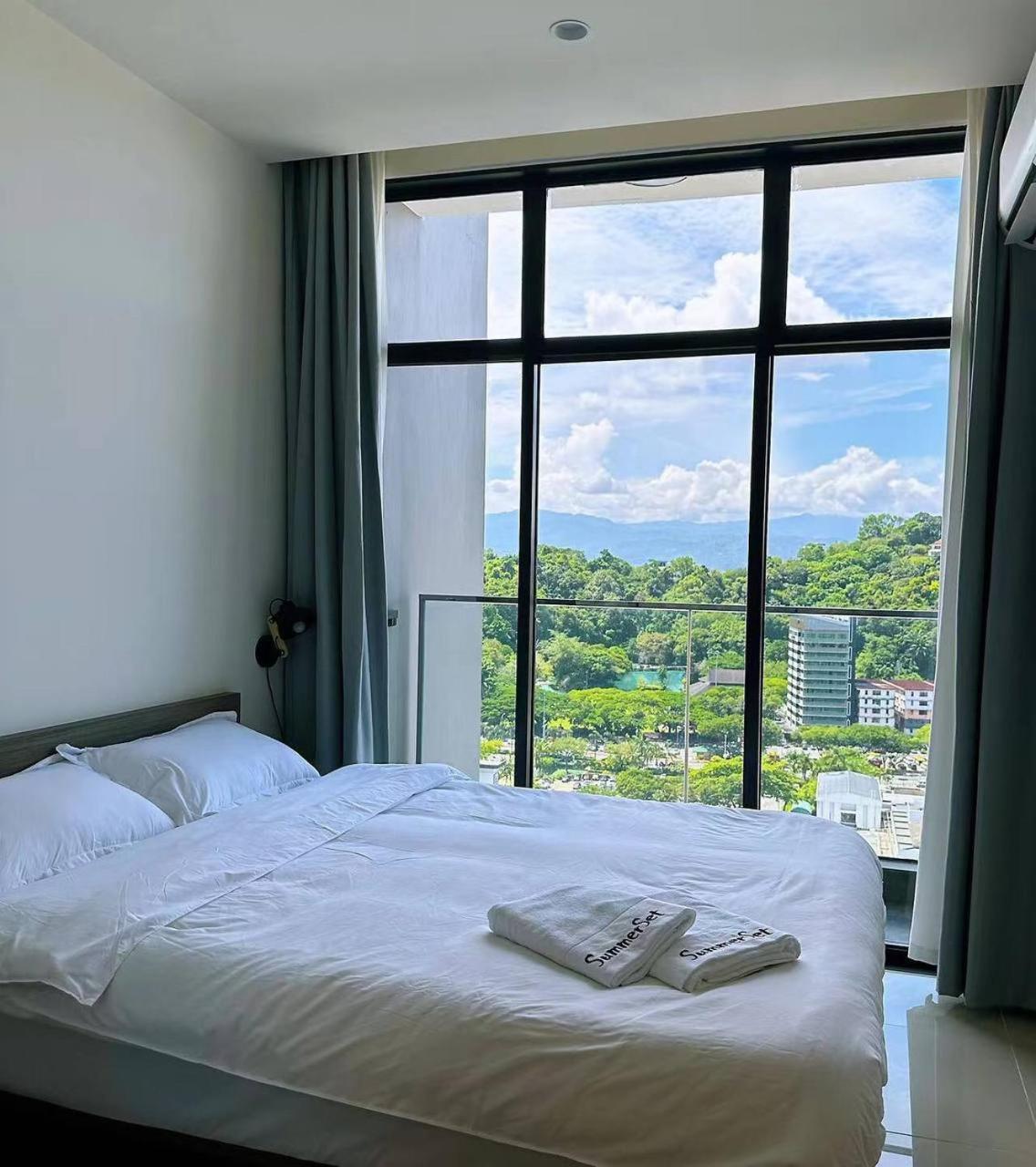 Summer Studio Apartment At Kota Kinabalu City Centre Bagian luar foto